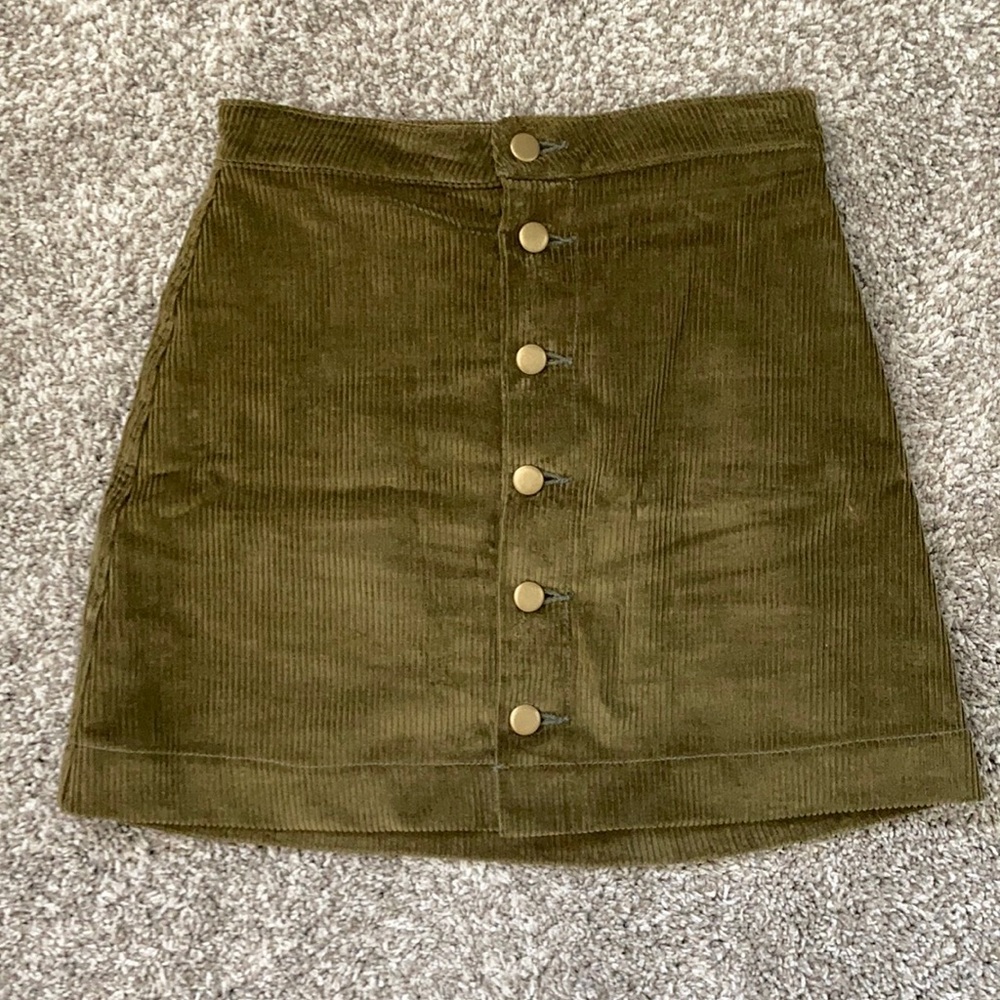 Retro corduroy olive button front mini skirt